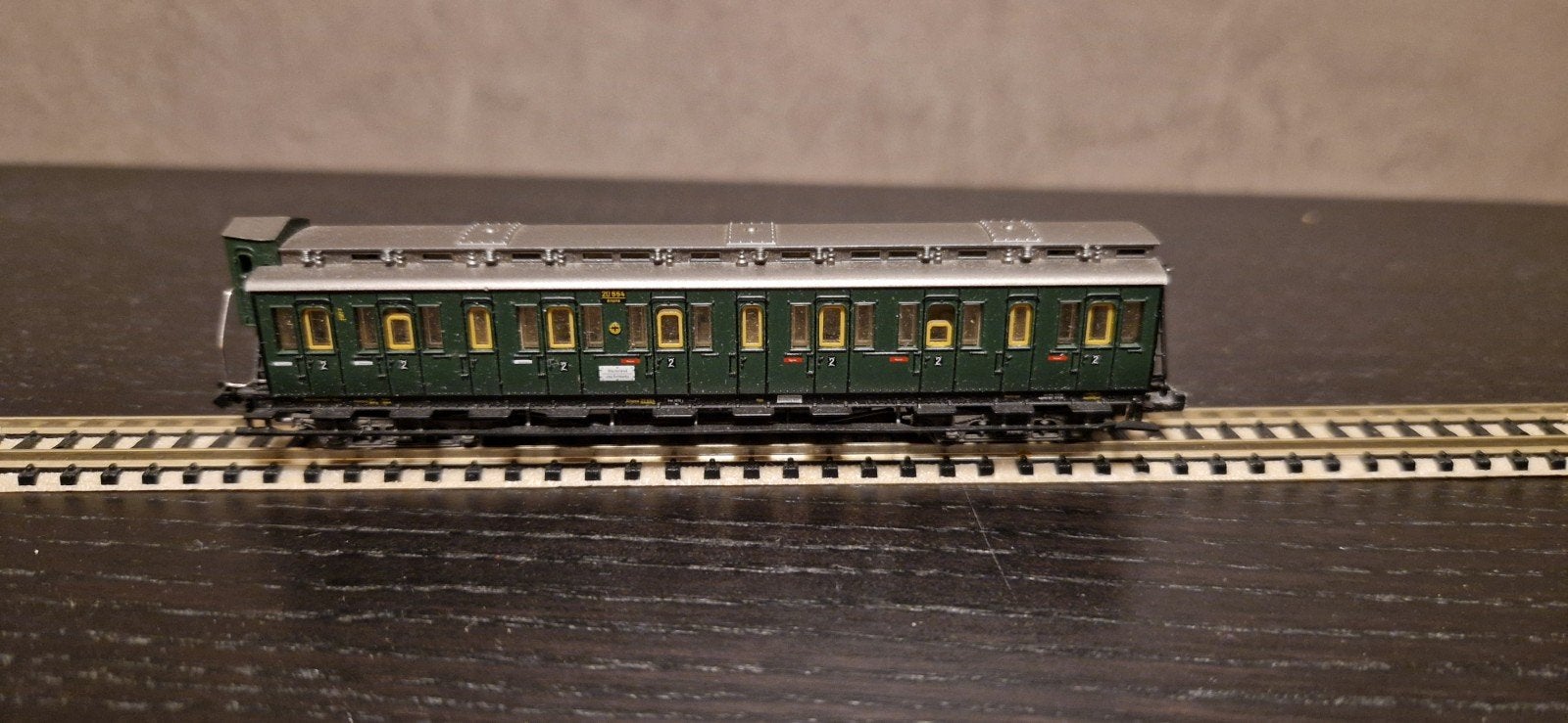 Fleischmann Piccolo N-spoor Wagon Groen, Hobby en Vrije tijd, Modeltreinen | N-Spoor, Ophalen of Verzenden