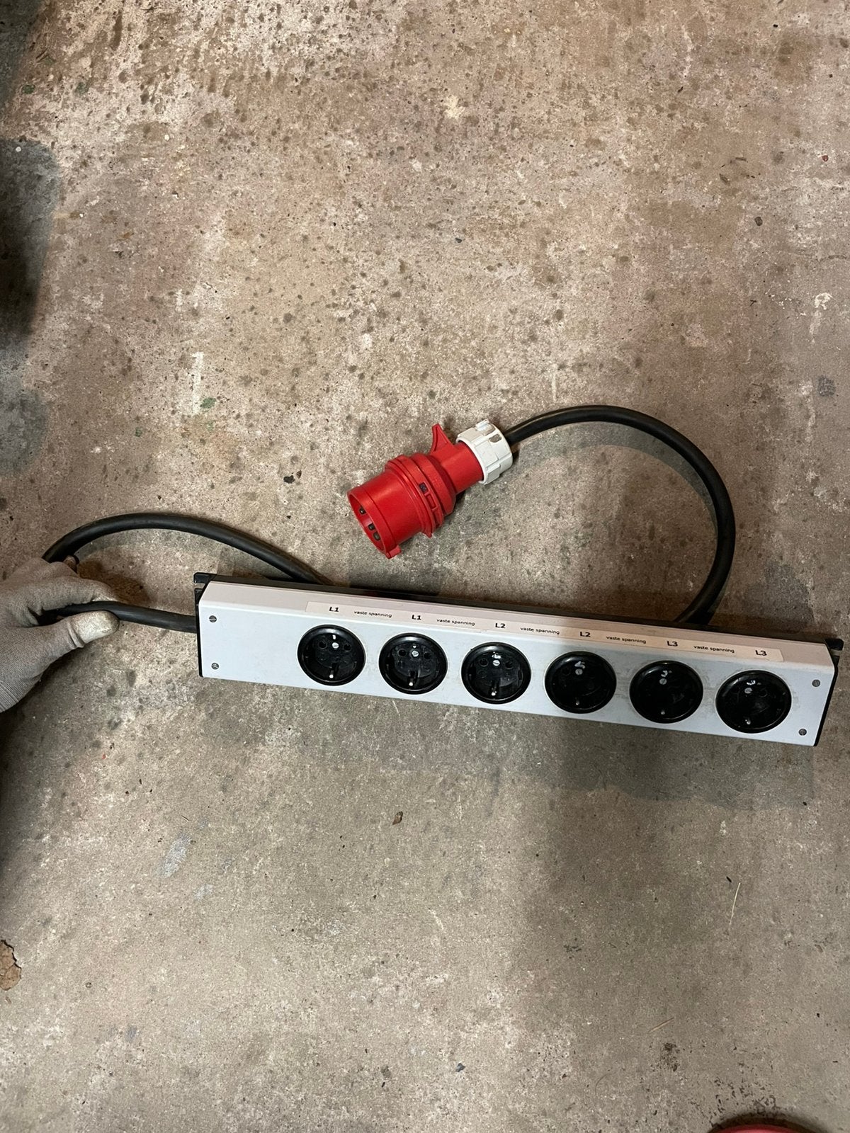 Verloop 380 volt naar 230 volt, Ophalen of Verzenden, Zo goed als nieuw, Apparatuur