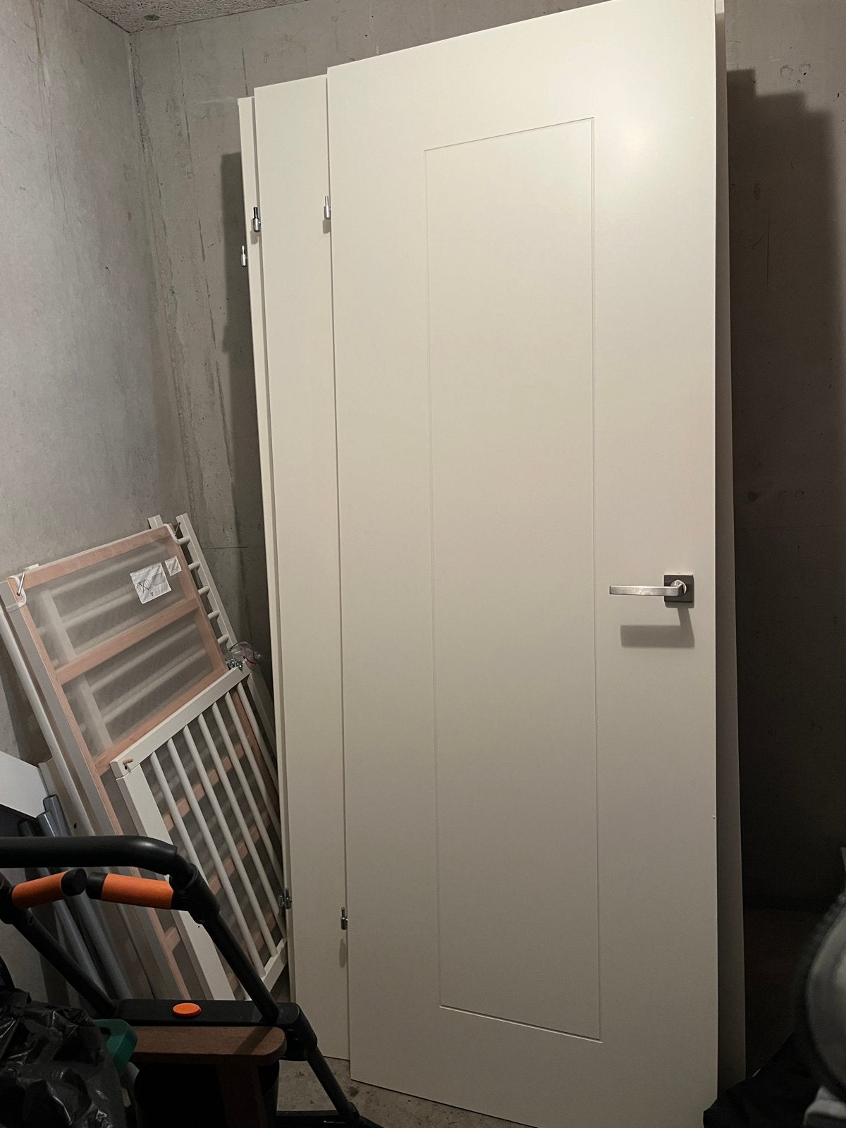 Gratis: Witte binnendeuren met handvat (6 stuks), Doe-het-zelf en Verbouw, Ophalen, 80 tot 100 cm, Binnendeur, Nieuw