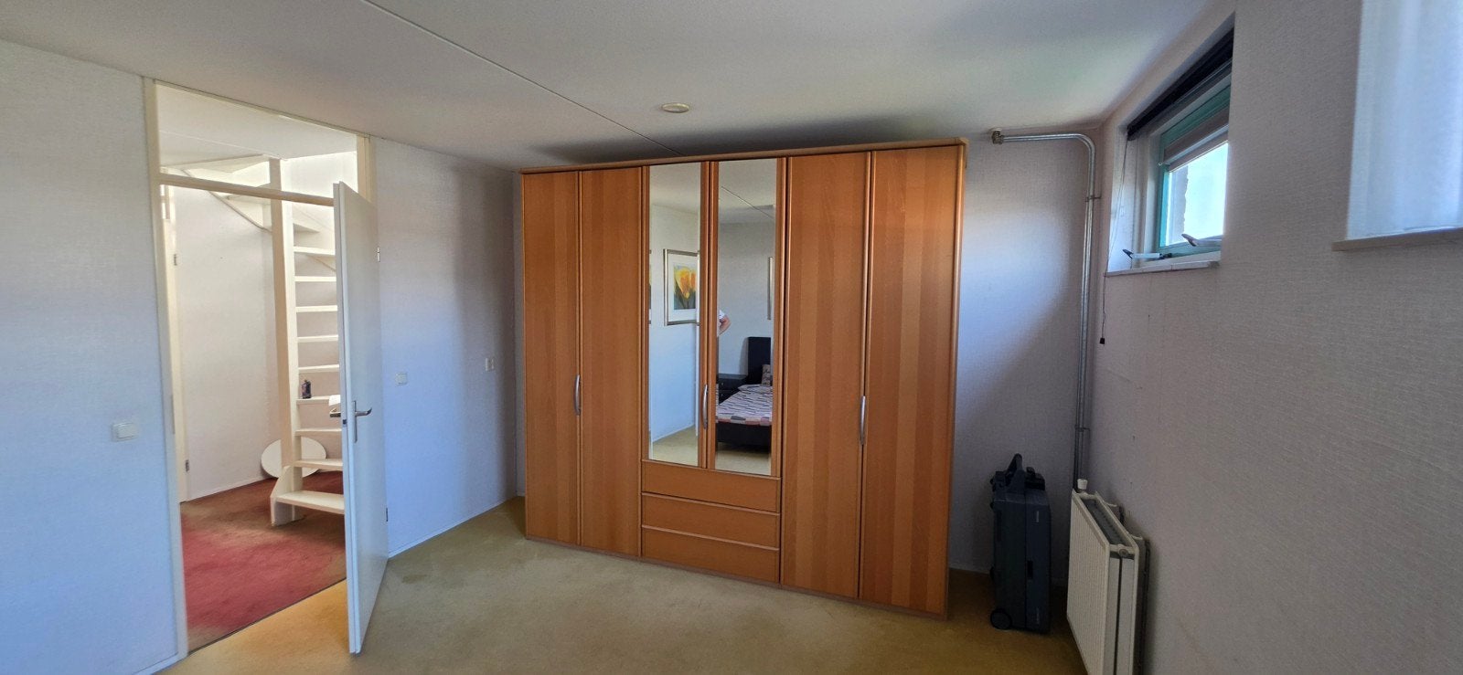 Ruime vouwdeurkast met spiegel en lades (250x63x230 cm), Huis en Inrichting, Ophalen, Gebruikt, 200 cm of meer, Met lade(s)