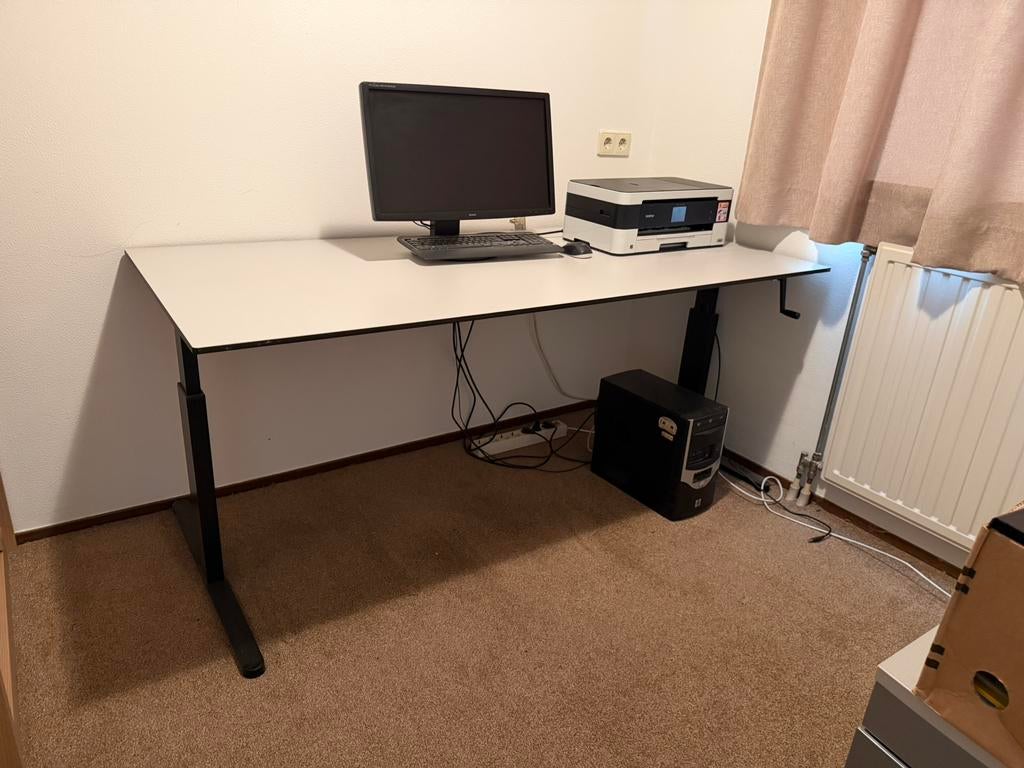 Zit sta bureau verstelbaar + bureau trolley, Huis en Inrichting, Ophalen, Zo goed als nieuw