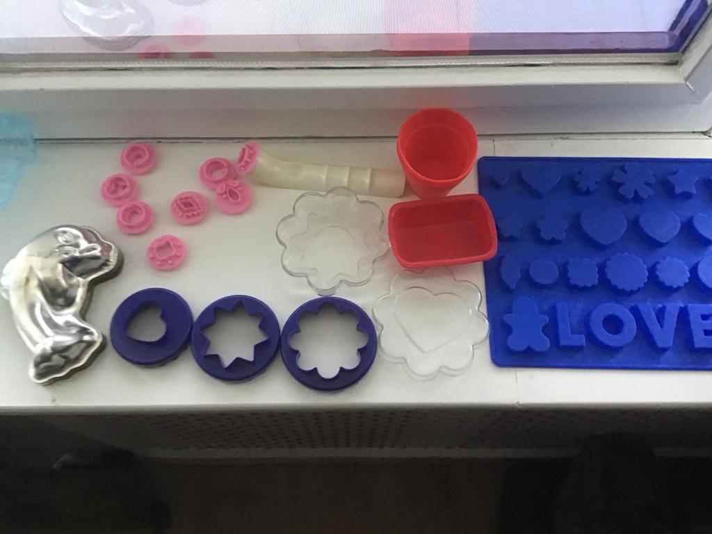 Bakvormen en uitsteekvormen, o.a. Tupperware, Kunststof, Ophalen of Verzenden, Overige merken, Overige typen