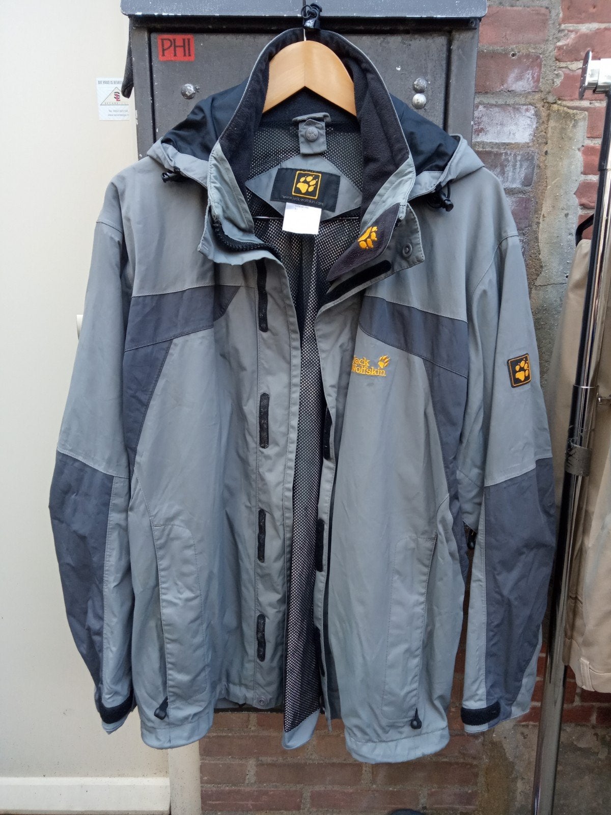 jack Jack Wolfskin jas maat M, Ophalen of Verzenden, Zo goed als nieuw, Maat 48/50 (M), Jack Wolfskin