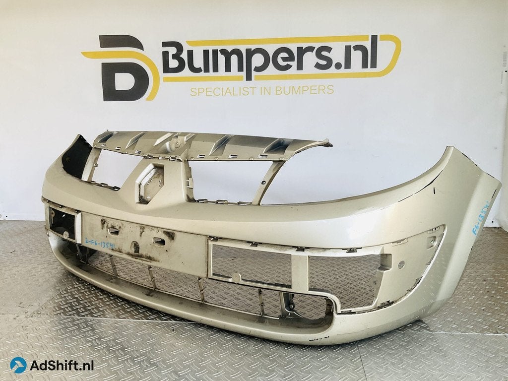 Bumper Renault Scenic 03-07 8200139528 Voorbumper 2-F6-13541, Bumper