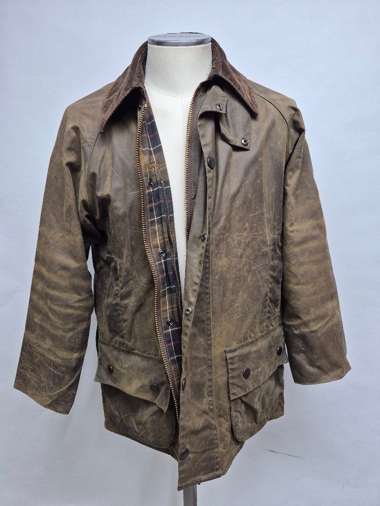 Barbour Classic Beaufort wax jas. C38-97cm (Medium-small), Kleding | Heren, Barbour, Maat 48/50 (M), Ophalen of Verzenden, Gedragen