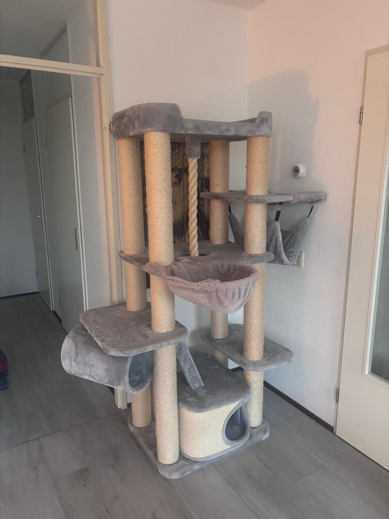 Krabpaal Adori Luna lichtgrijs 70x60x178 cm, Dieren en Toebehoren, Katten-accessoires, Ophalen, Zo goed als nieuw