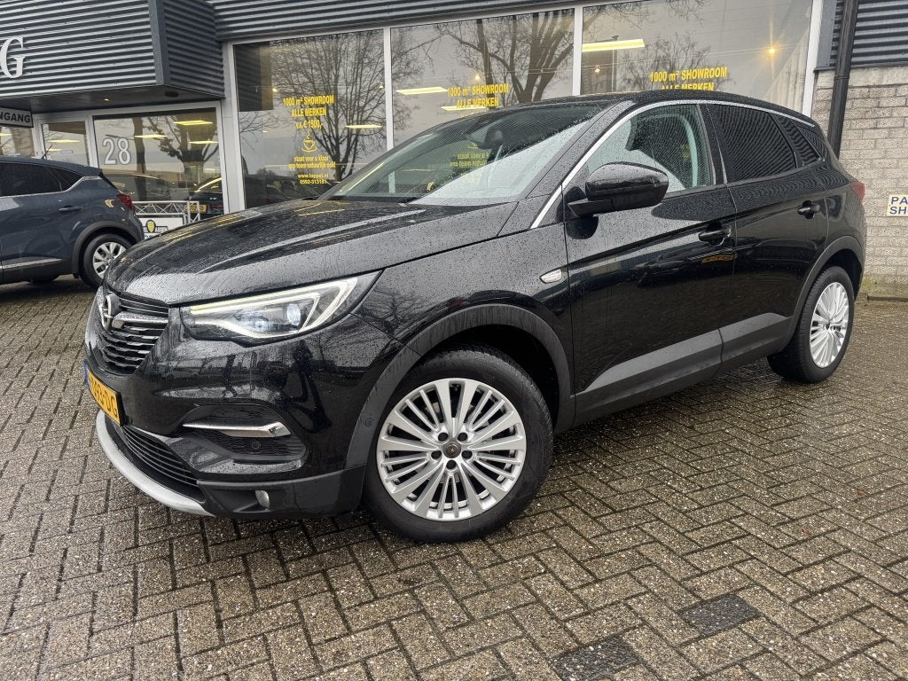 Opel Grandland X 1.5 CDTi Business Executive Comfortstoelen/, Auto's, Opel, Voorwielaandrijving, Gebruikt, Euro 6, 4 cilinders