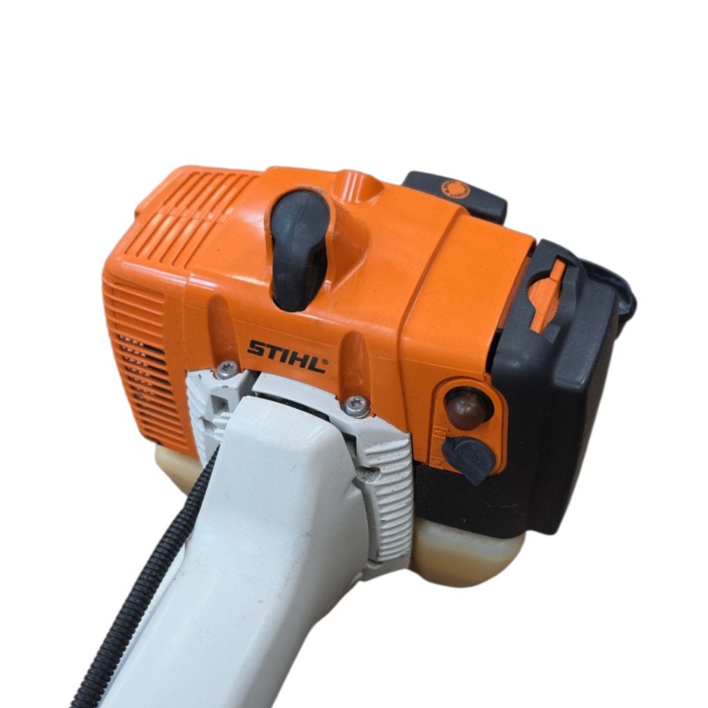 Stihl FS 300 Bosmaaier, Stihl, Zo goed als nieuw, Support@stihl.com, Tihl Inc., 536 Viking Dr, Virginia Beach, 
VA 23452
USA