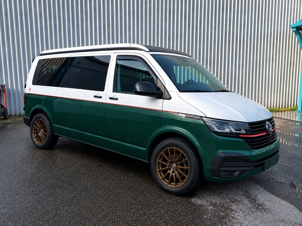 VW Transporter T6.1 Camper Adventure / bj. 2022 / 24.899 km, Caravans en Kamperen, Elektrische ramen, Volkswagen, Koelkast, Bedrijf