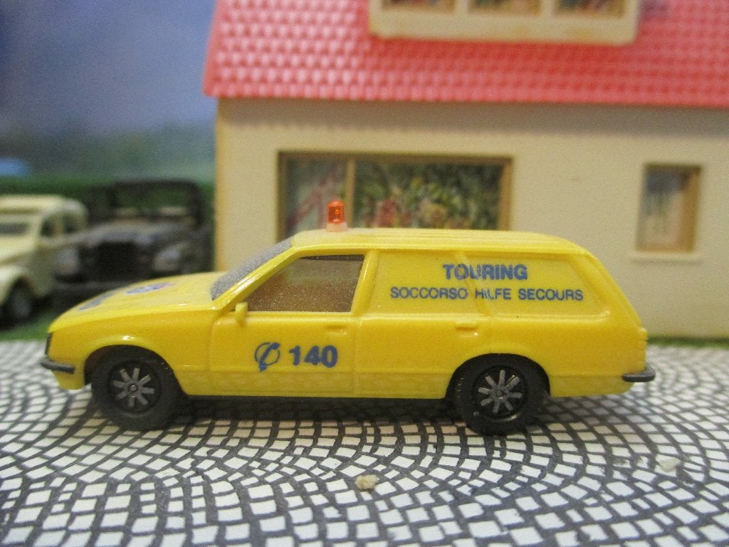 Opel Rekord E-1 Caravan Bestel Herpa Wegenwacht Zwitserland, Hobby en Vrije tijd, Modelauto's | 1:87, Ophalen of Verzenden, Zo goed als nieuw