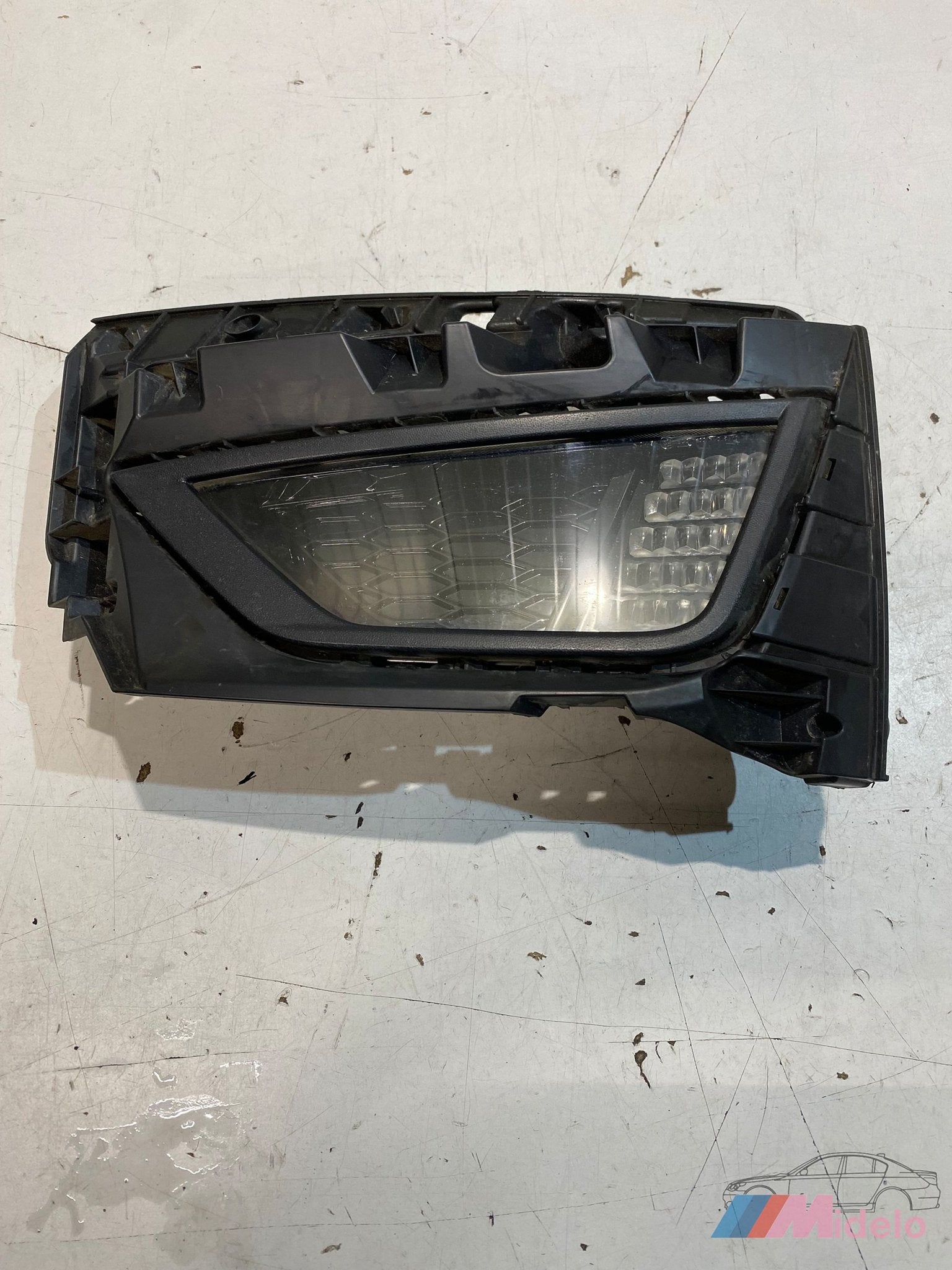 VW POLO 2G MISTLAMP RECHTS MET AFDEKPLAAT 2G0853666G L901152, Gebruikt, -, Volkswagen, -