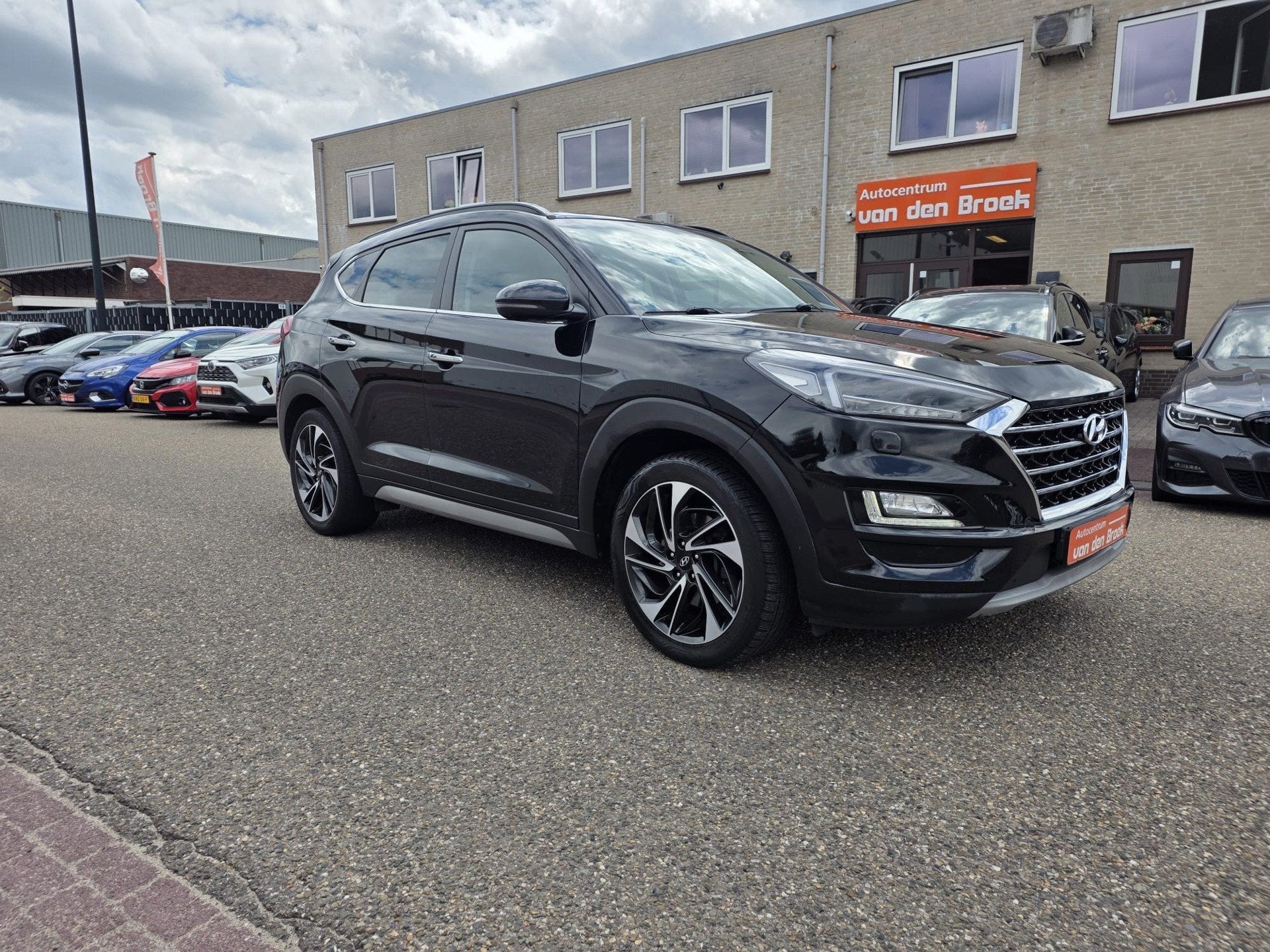 Hyundai Tucson 1.6 T-GDI 4WD Premium automaat Pano Leder Nav, Auto's, Hyundai, Automaat, Gebruikt, 4 cilinders, Zwart