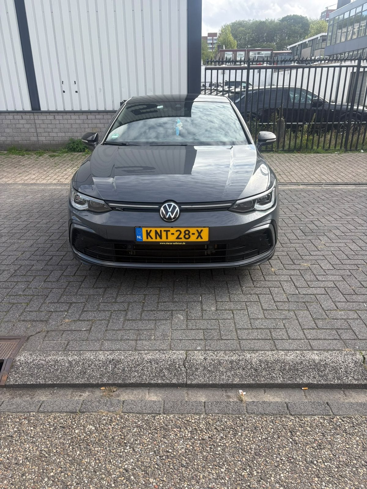 Volkswagen Golf 2.0 TSI R-line 140KW Dsg7 2024 Grijs, 15 km/l, 1984 cc, 1600 kg, 710 kg
