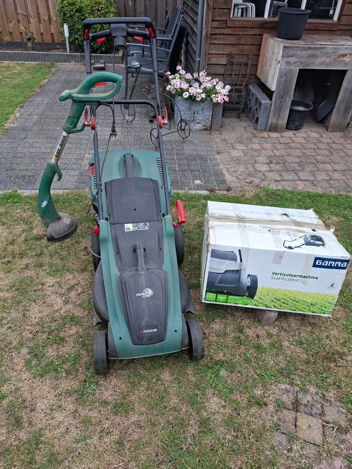 Grasmaaier, grastrimmer en verticuteermachine, Ophalen, Cirkelmaaier, Gebruikt, Opvangbak