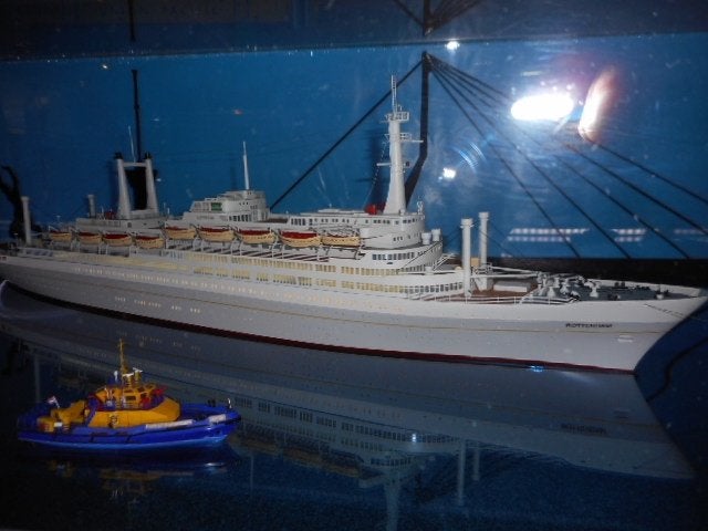 scheepsmodel SS Rotterdam. All on Scale, Ophalen, Zo goed als nieuw, Overige merken
