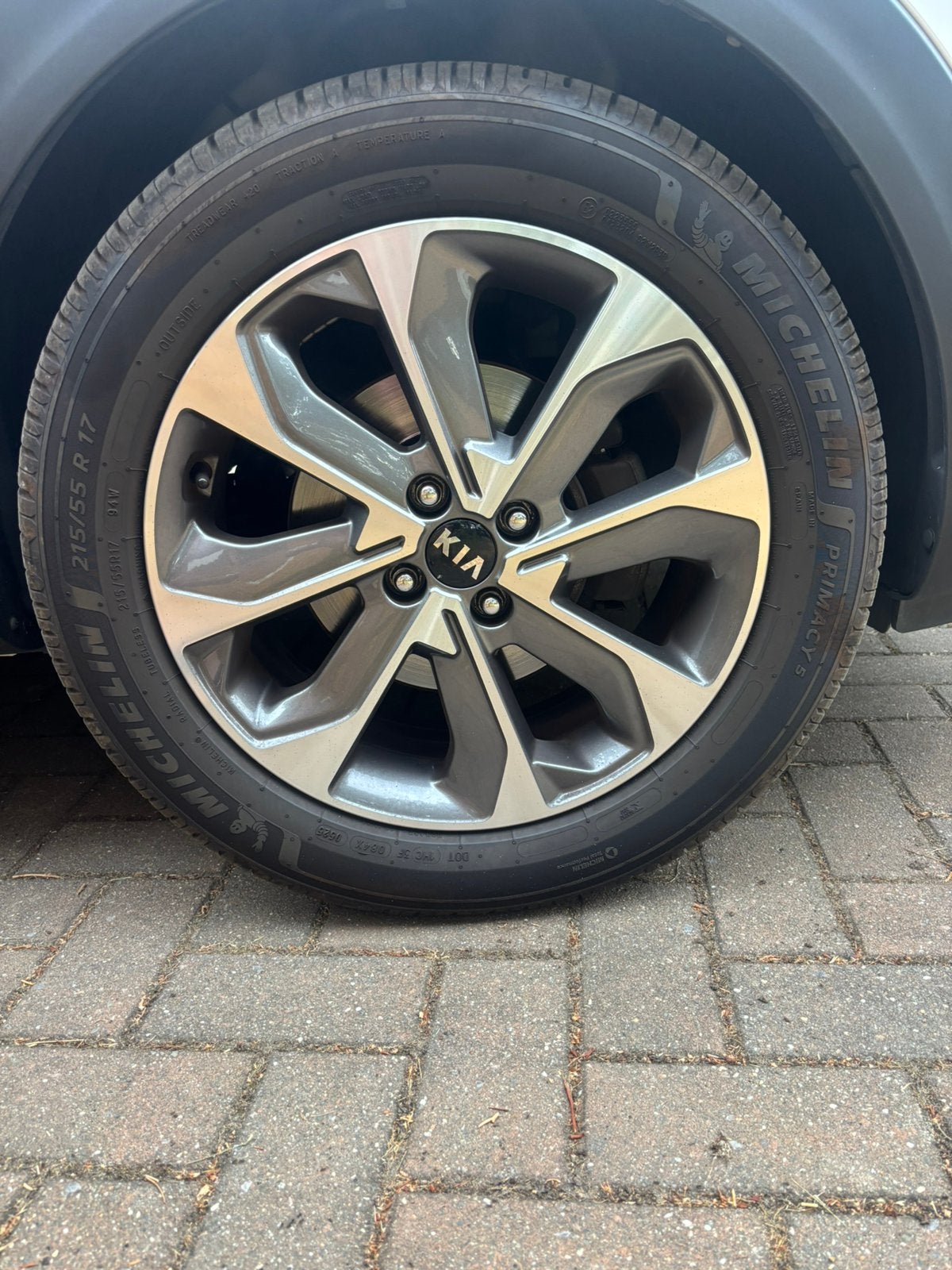 Originele Kia Stonic velgen, Auto-onderdelen, Banden en Velgen, Ophalen, 215 mm, Banden en Velgen, 17 inch