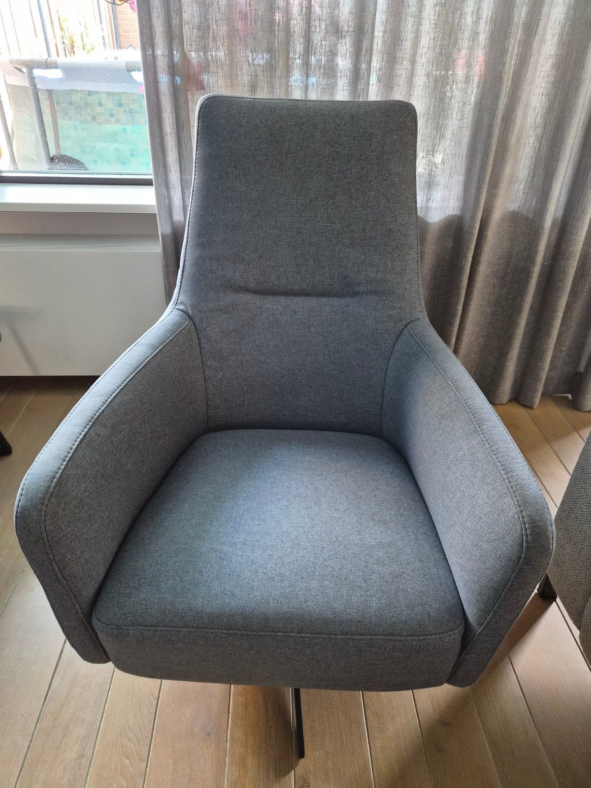 bieden vanaf 150 euro, 2jaar oud, Arsenia Draaifauteuil, Ophalen, 75 tot 100 cm, Zo goed als nieuw, Stof