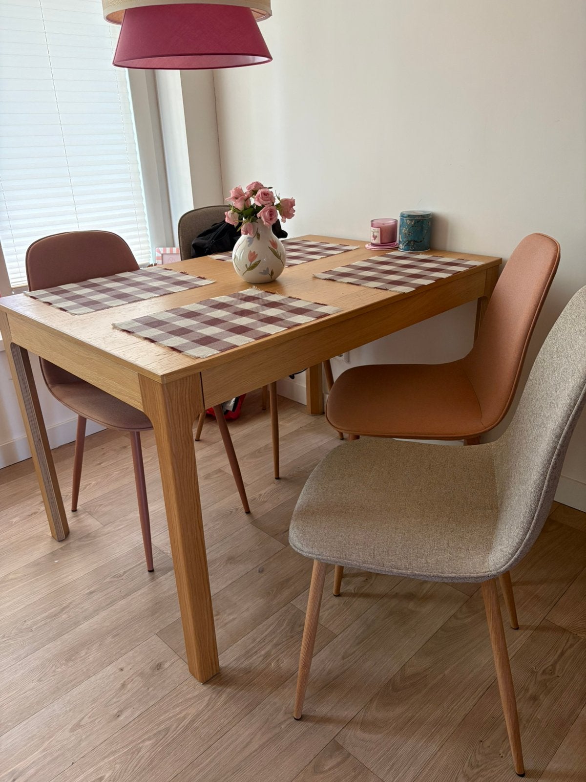 Eettafel met 4 stoelen, Ophalen, Zo goed als nieuw, Rechthoekig, 50 tot 100 cm