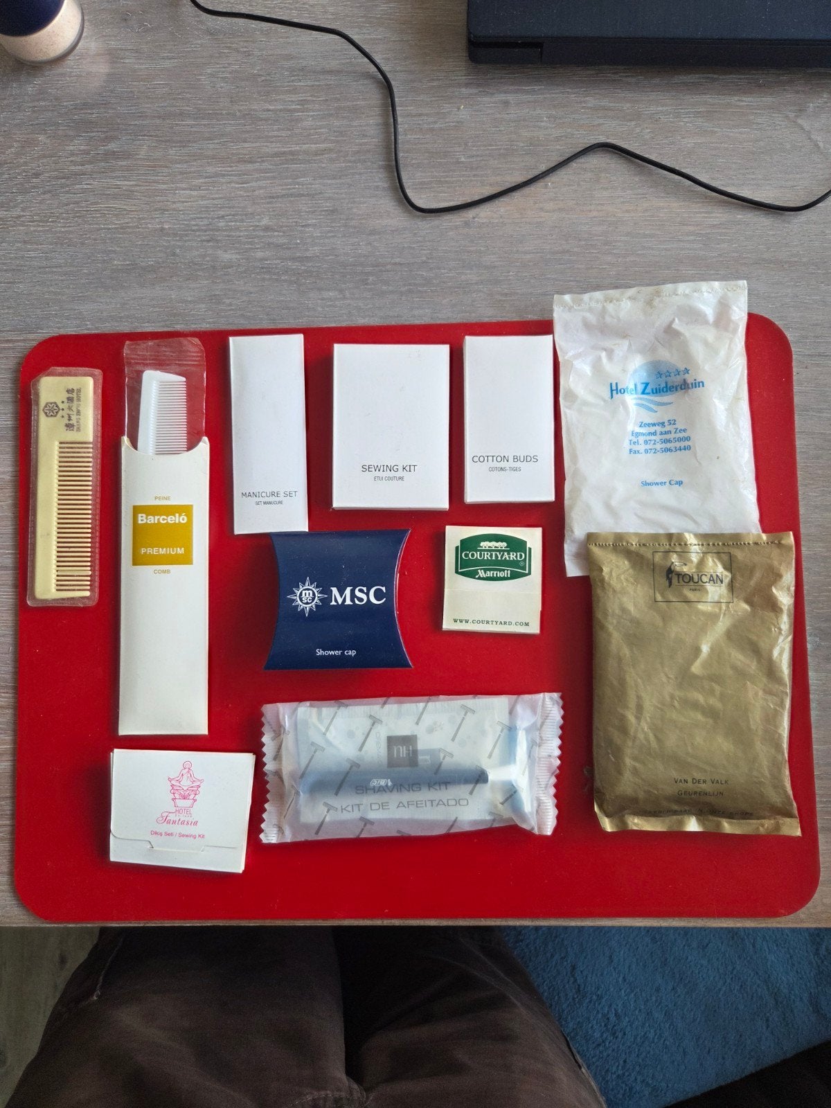 Vintage Hotel & Cruise Amenities 11-delige Set, Ophalen of Verzenden, Nieuw, Overige typen