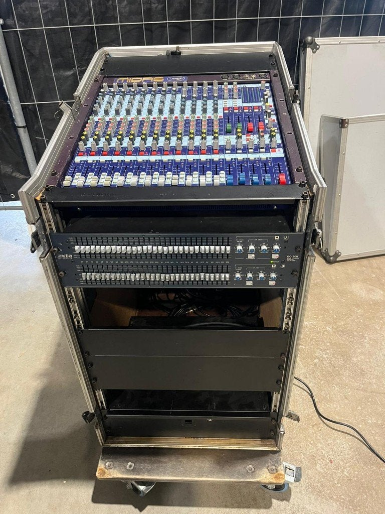 Midas venice 160 mengtafel + tape rack flightcase + XTA EQ, Midas, Midas, Zo goed als nieuw, Midas