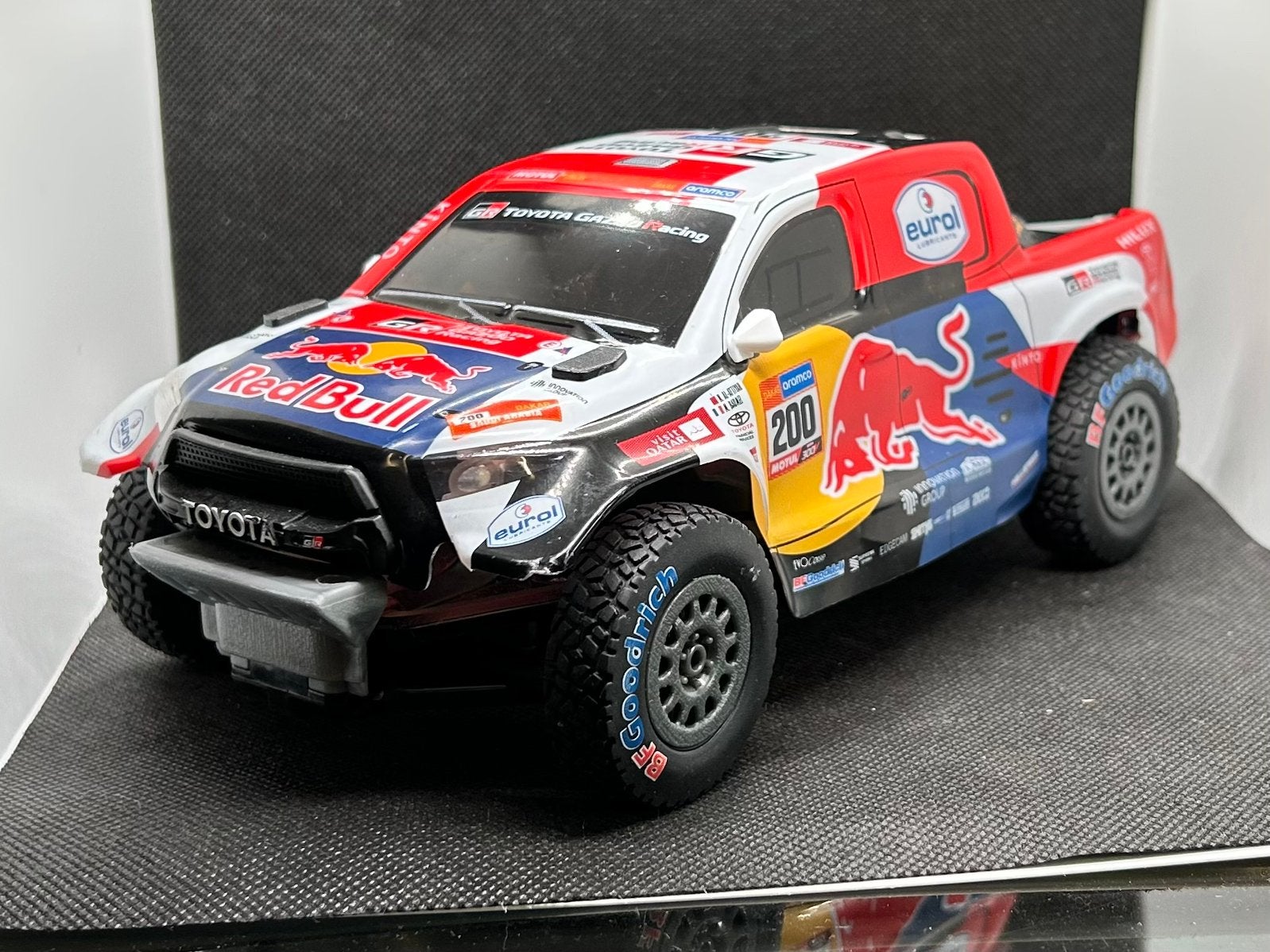 Nikko Toyota Tacoma Dakar RC zonder handzender en accu, Ophalen of Verzenden, Zo goed als nieuw, Auto onroad