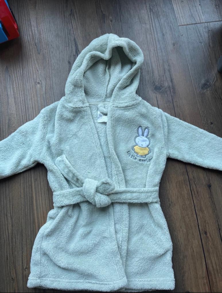 Zachte badjas met Nijntje-borduurwerk, Kinderen en Baby's, Ophalen of Verzenden, Zo goed als nieuw, Jongetje of Meisje
