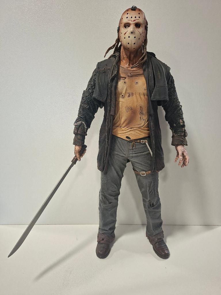 Neca Jason Voorhees Friday the 13th figure 18 inch (45 cm), Verzamelen, Ophalen of Verzenden, Zo goed als nieuw