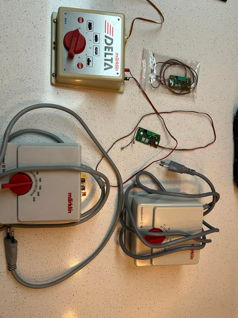 Märklin Delta Trafo en Sturing met Transformatoren, Hobby en Vrije tijd, Gebruikt, Ophalen of Verzenden, Analoog, Märklin