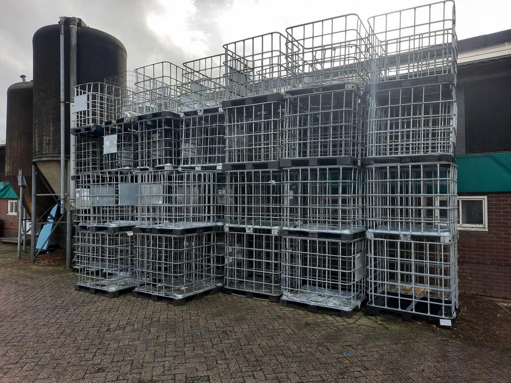 Ibc kratten / ibc kooien, 100 cm of meer, 60 cm of meer, Ophalen of Verzenden, Zo goed als nieuw