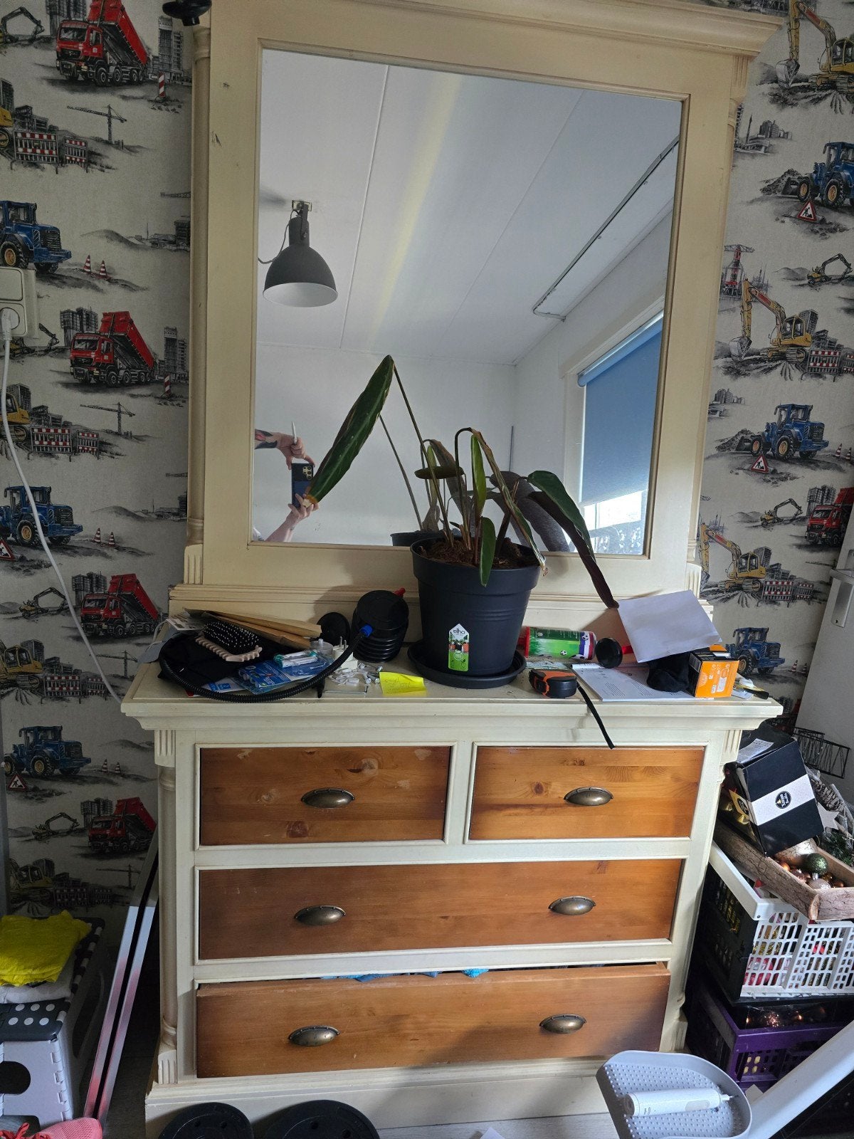 Gratis af te halen: Kast en spiegel (1e etage), Ophalen, Gebruikt