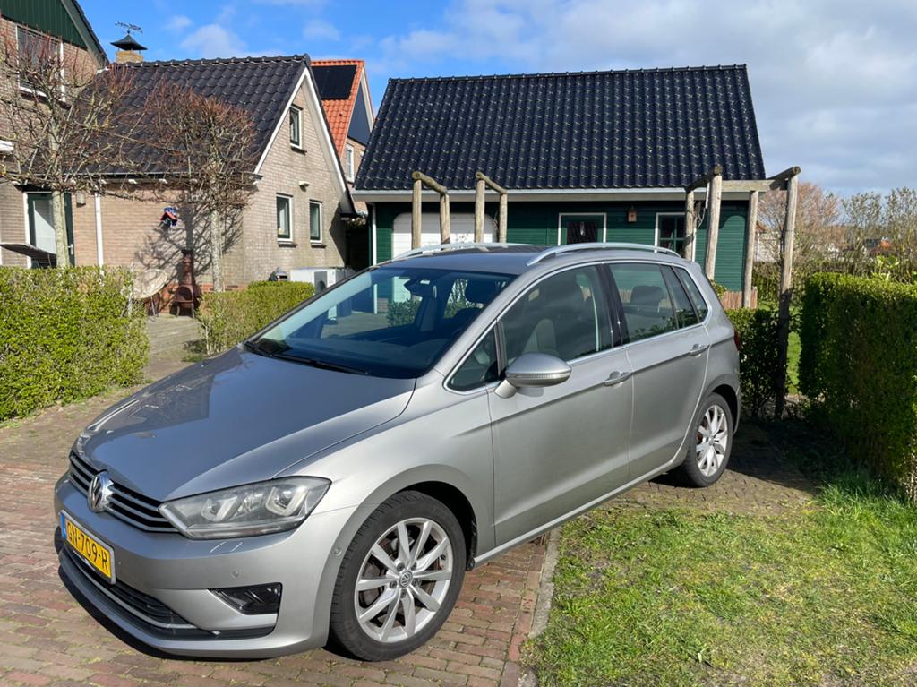 Volkswagen Golf Sportsvan 1.4 TSI 92KW DSG 2014 Grijs, 4 cilinders, 1283 kg, Golf Sportsvan, 690 kg