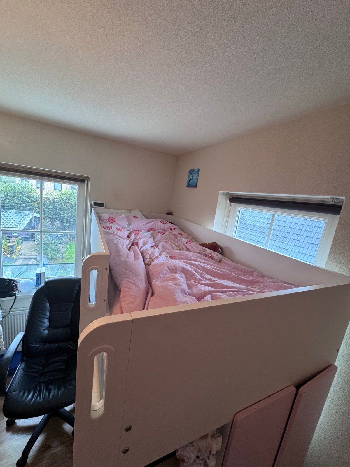 Foto 4 van IKEA SMÅSTAD Hoogslaper met bureau, kast en matras