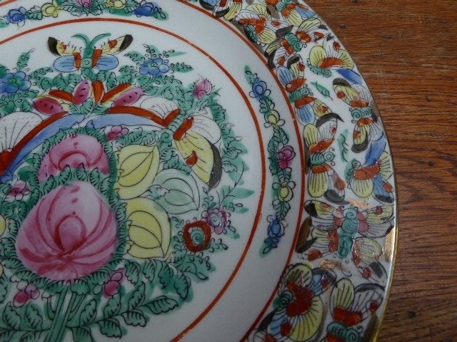 Mooi porseleinen Chinees bord, famille rose, Antiek en Kunst, Ophalen of Verzenden