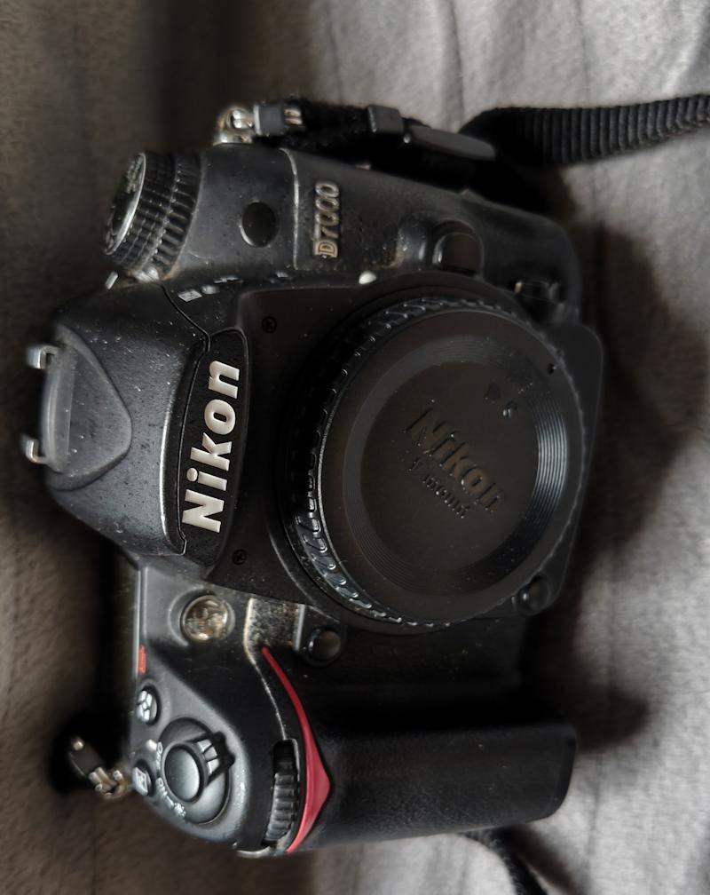 Goede Nikon D7000 fotocamera, Gebruikt, Spiegelreflex, Ophalen of Verzenden, 8 keer of meer