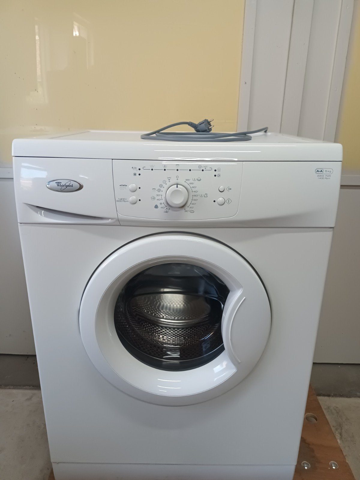 Whirlpool AWO 745 Wasmachine - 5 kg, 1400 toeren, Ophalen, 1200 tot 1600 toeren, Gebruikt, 4 tot 6 kg