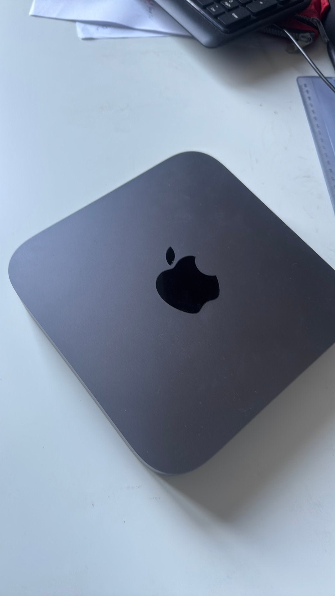 Mac mini late 2018 512GB Opslag intel i3, Computers en Software, Apple Desktops, Verzenden, Zo goed als nieuw, Mac Mini, 3 tot 4 Ghz
