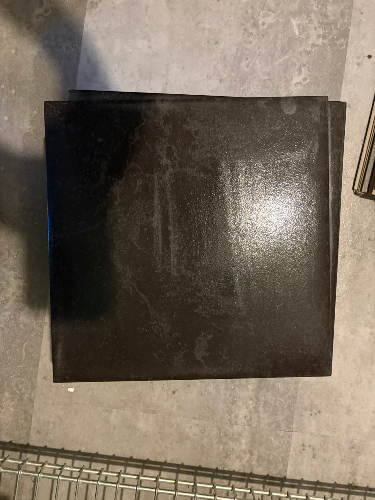 Zwarte binnentegels, Ophalen, Keramiek, Zo goed als nieuw, 20 tot 40 cm