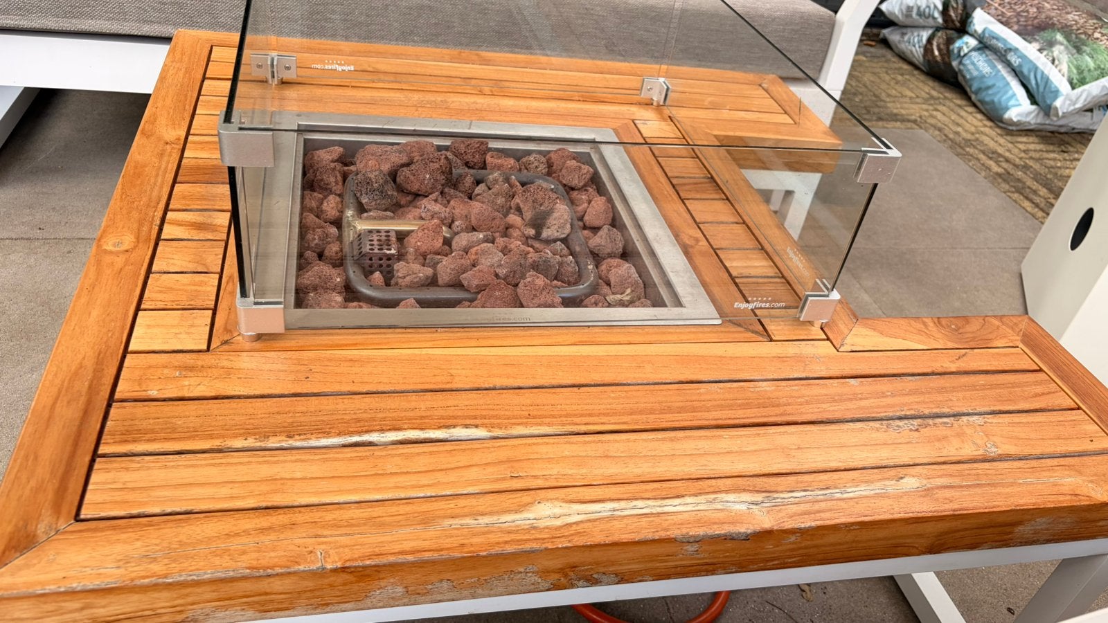 Tafel met gashaard, vuurtafel, tuinhaard, Ophalen, Gebruikt