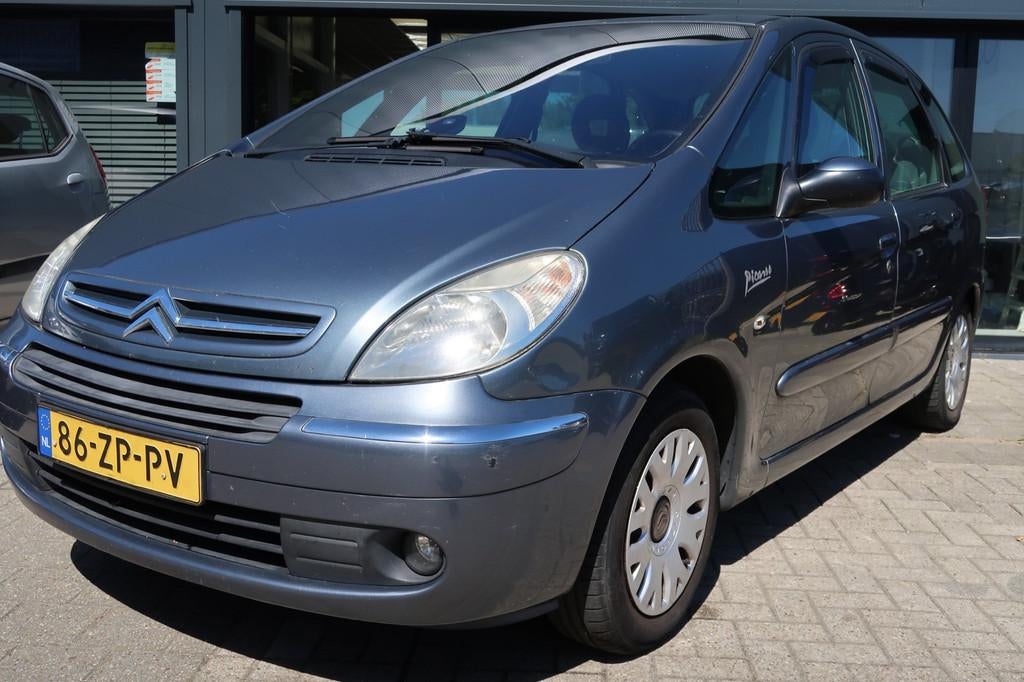 Citroen Xsara Picasso 1.6i-16V Prestige, Voorwielaandrijving, Stof, Zwart, 4 cilinders