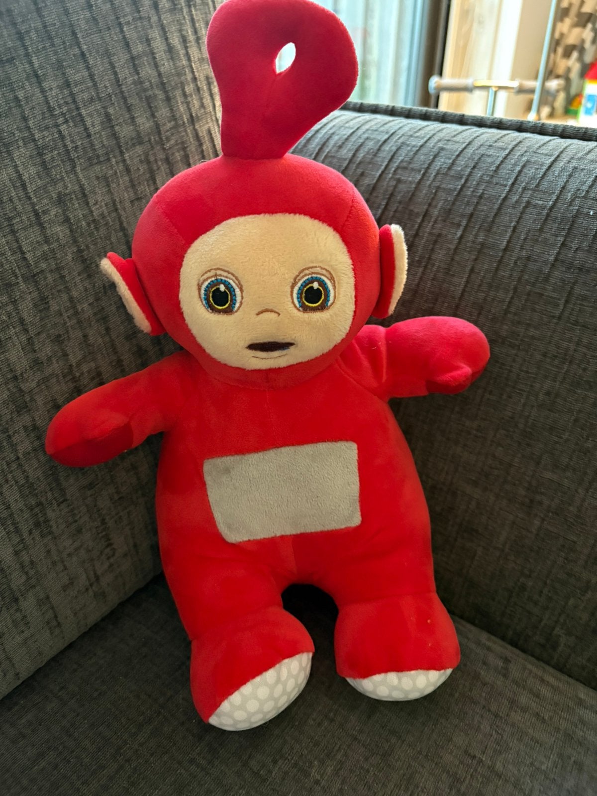 Teletubbie knuffel Po, Ophalen of Verzenden, Zo goed als nieuw