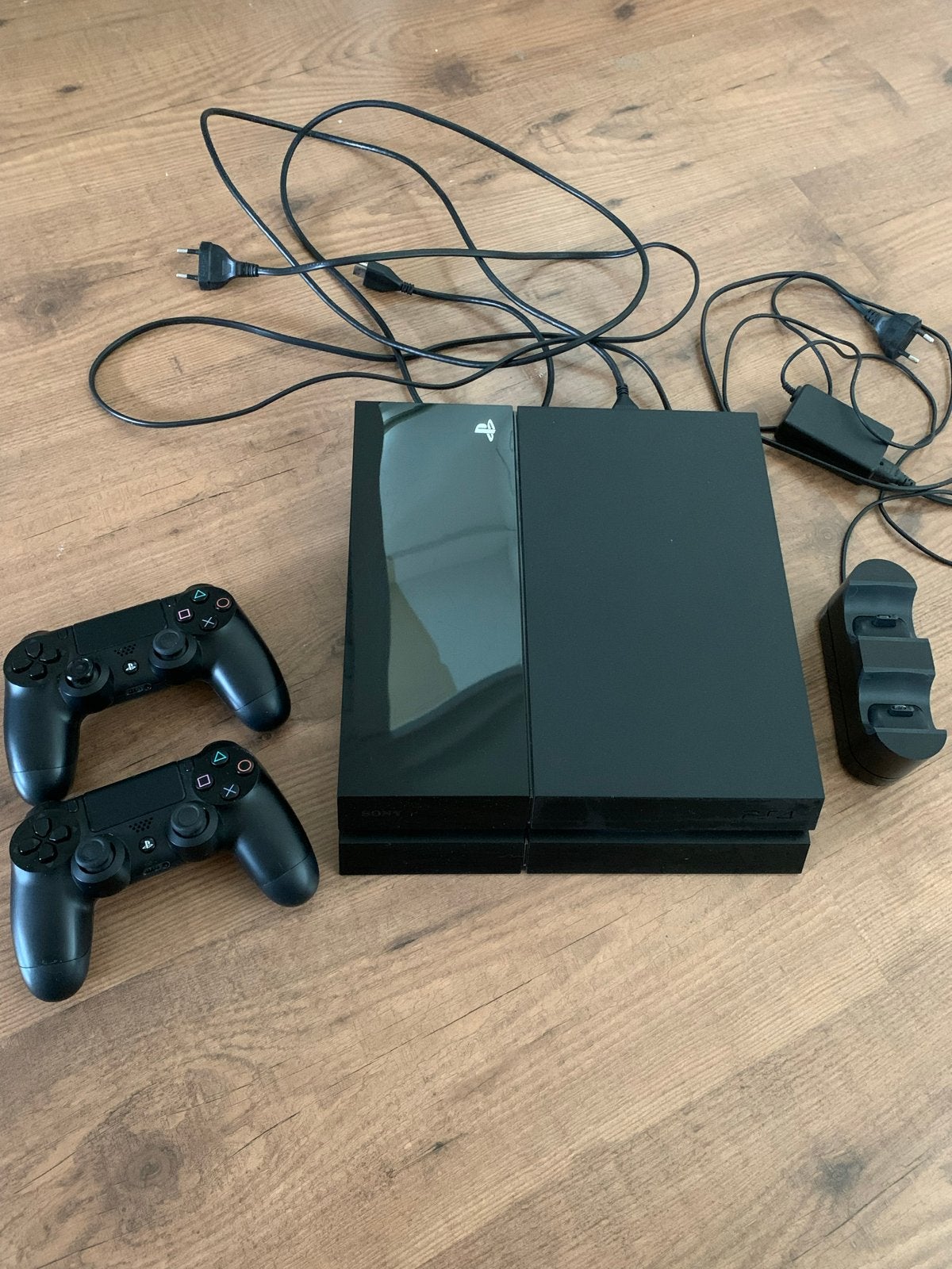 Sony PlayStation 4 (PS4) Original 500GB met 2 controllers, Spelcomputers en Games, Met 2 controllers, Ophalen of Verzenden, Original
