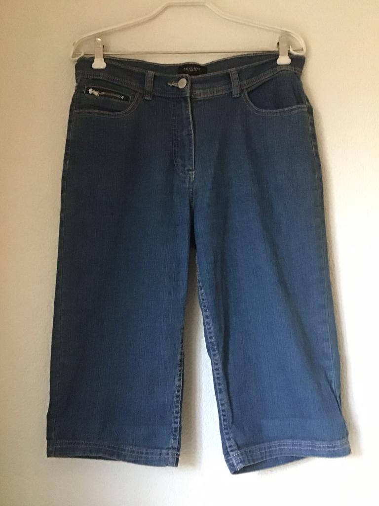 Bexleys Woman Jeans Broek 3/4 blauw maat 38, Kleding | Dames, Ophalen of Verzenden, Zo goed als nieuw, Blauw, W30 - W32 (confectie 38/40)