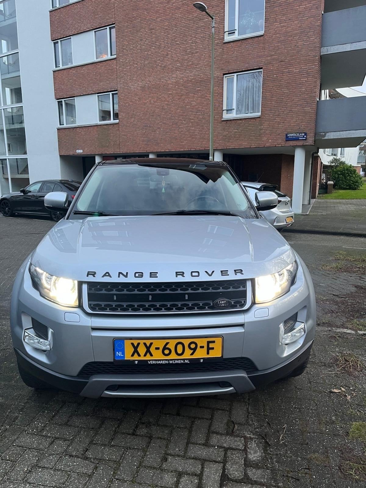 Land Rover Range Rover Evoque 2.2 ED4 2WD 2013 Grijs, Auto's, Voorwielaandrijving, 4 cilinders, Particulier, 168 €/maand