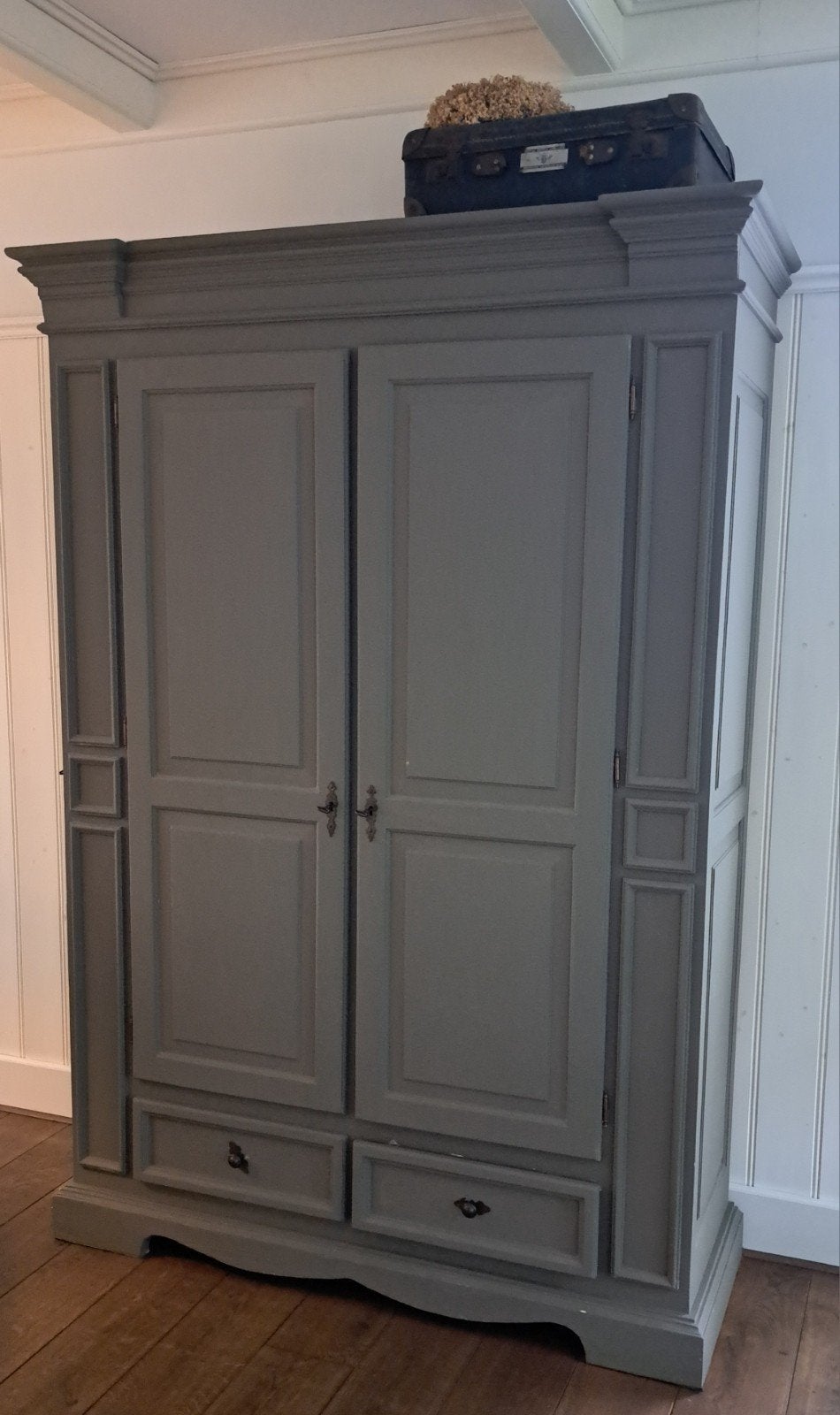 Landelijke kast / broodkast / linnenkast / servieskast, Ophalen, Gebruikt, 100 tot 150 cm, Met lade(s)