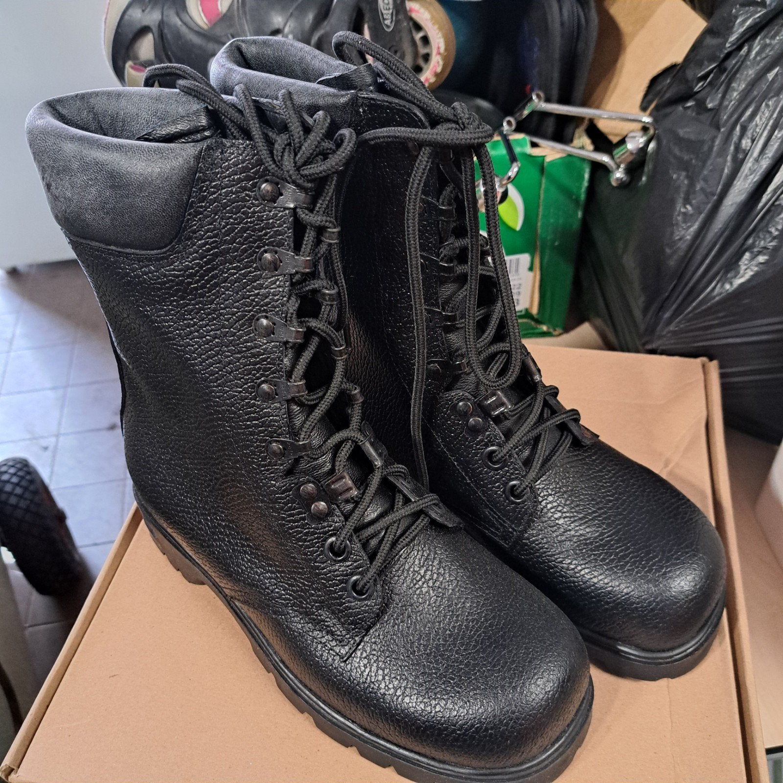 Nieuwe Legerschoenen - Maat 37, Kleding | Heren, Schoenen, Onbekend, Zwart, Boots, Nieuw