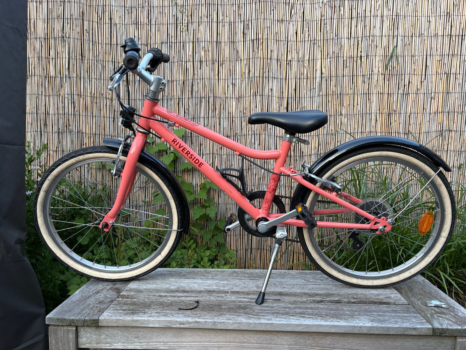 Riverside kinderfiets 24 inch - Roze/Koraal, Fietsen en Brommers, Fietsen | Meisjes, Gebruikt, 24 inch, Handrem, Velgrem, Ophalen