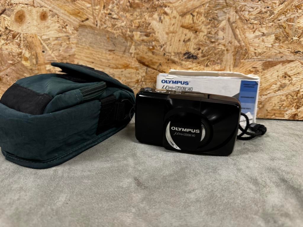 Olympus mju Zoom 140 - All Weather 35mm + Tas & Boekje- ReK4, Compact, Ophalen of Verzenden, Zo goed als nieuw, Olympus