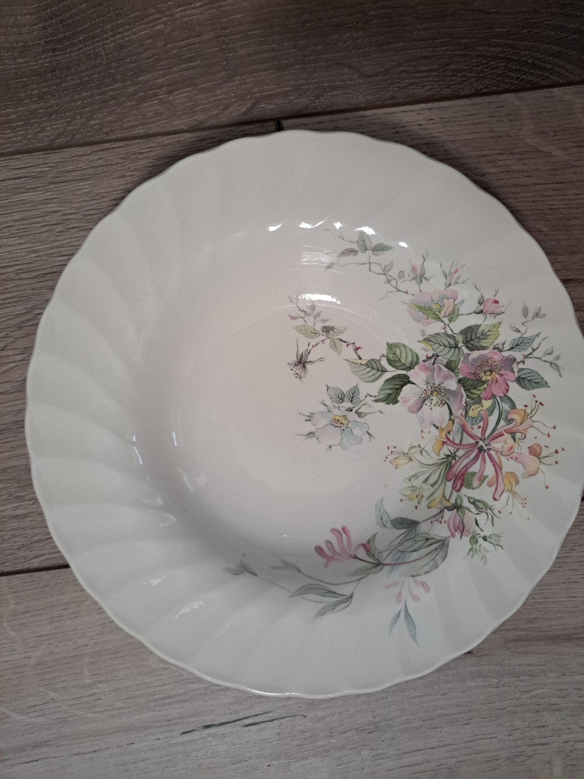 roomkleur met bloemmotief  Myott Meakin Stafford shir 1982r, Antiek en Kunst, Antiek | Servies los, Ophalen