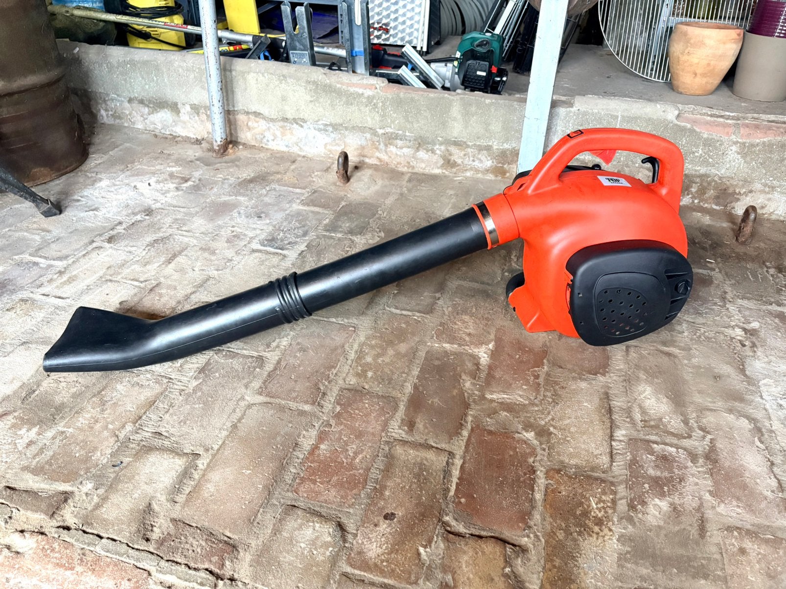 Bladblazer, Ophalen, Zo goed als nieuw, Benzine, Handgedragen