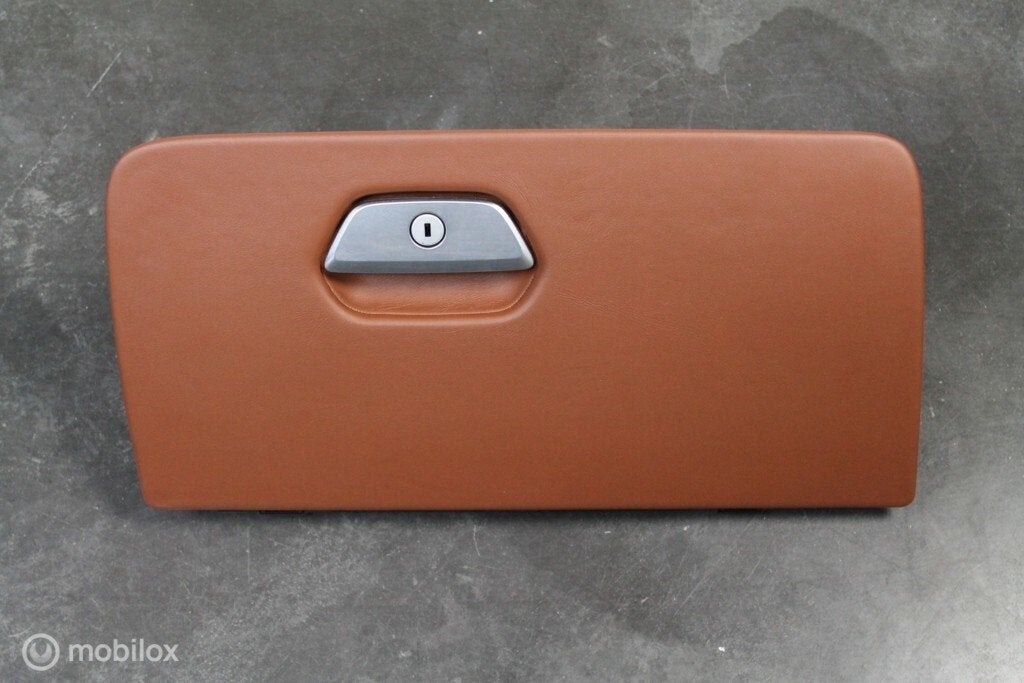 Handschoenkastje cognac BMW 7 serie G11 G12 (2015-heden), Gebruikt, Ophalen of Verzenden
